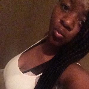 Meet your Posher, Kya